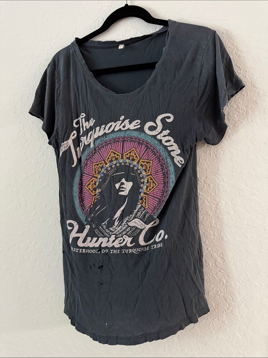 Spell Tops - Spell Designs Turquoise Stone Hunter Tee – Large AS IS